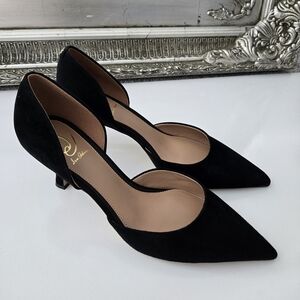 Sam Edelman Victoria Pointed Toe Pump. COLOR:  Black Suede. Size 11. New.Imagi